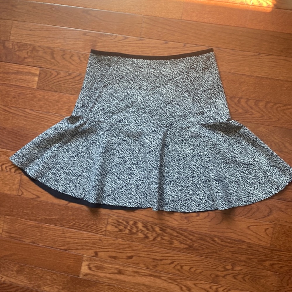 Lululemon 4 skirt